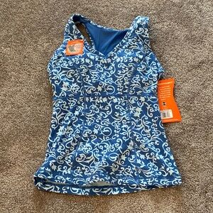Aerodynamics Blue Floral Athletic Tank Built In Bra Top Tummy Control NWT SIZE S